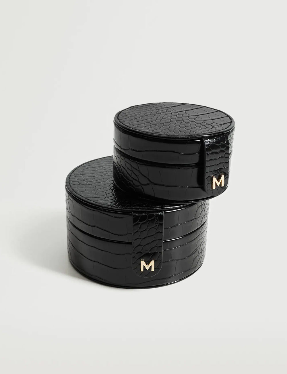 Round coconut-effect jewelery box